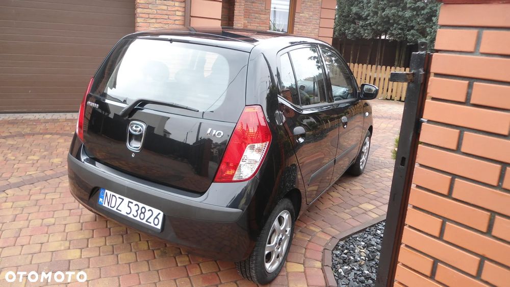 Hyundai i10 1.1 Base - 4