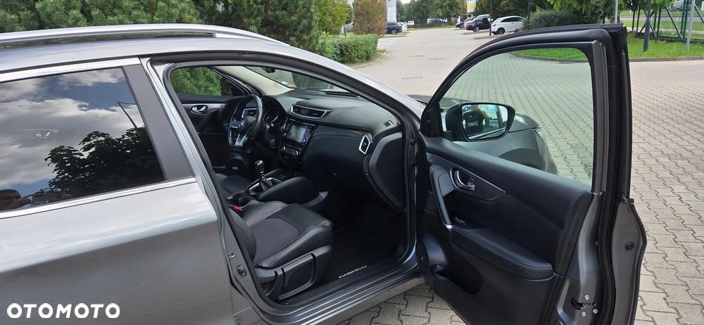 Nissan Qashqai 1.6 DIG-T Tekna+ - 28