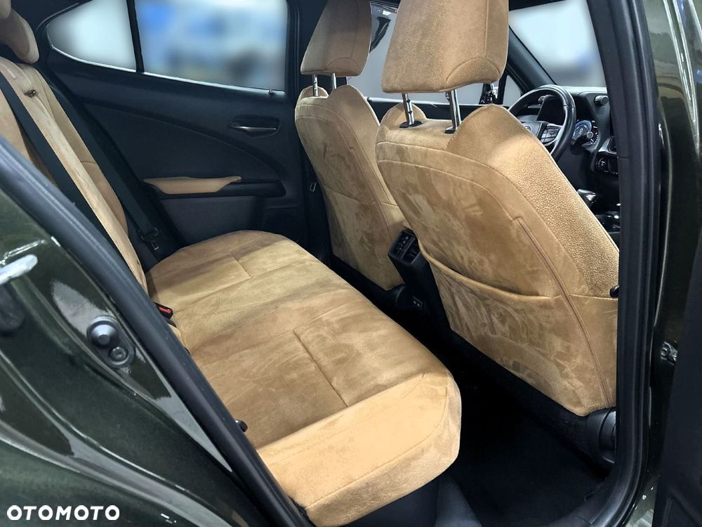 Lexus UX 250h GPF Business 2WD - 13