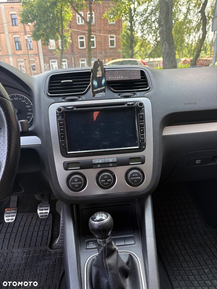 Volkswagen Scirocco 2.0 TDI Life - 14