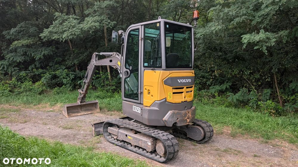 Volvo ECR25D - 4