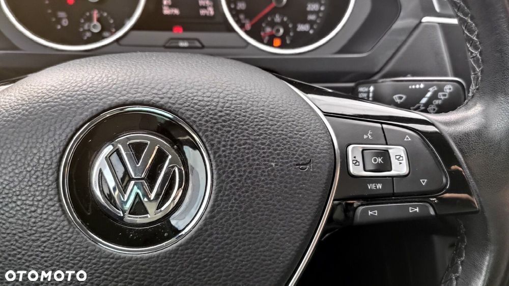 Volkswagen Tiguan - 15