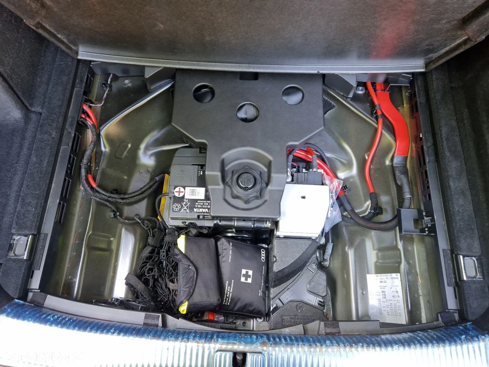 Audi A4 Avant 40 TFSI mHEV S tronic - 28