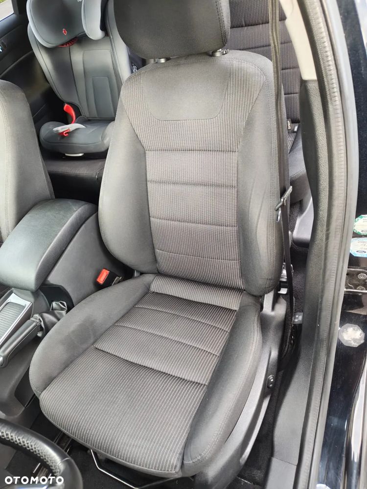 Ford Mondeo - 12