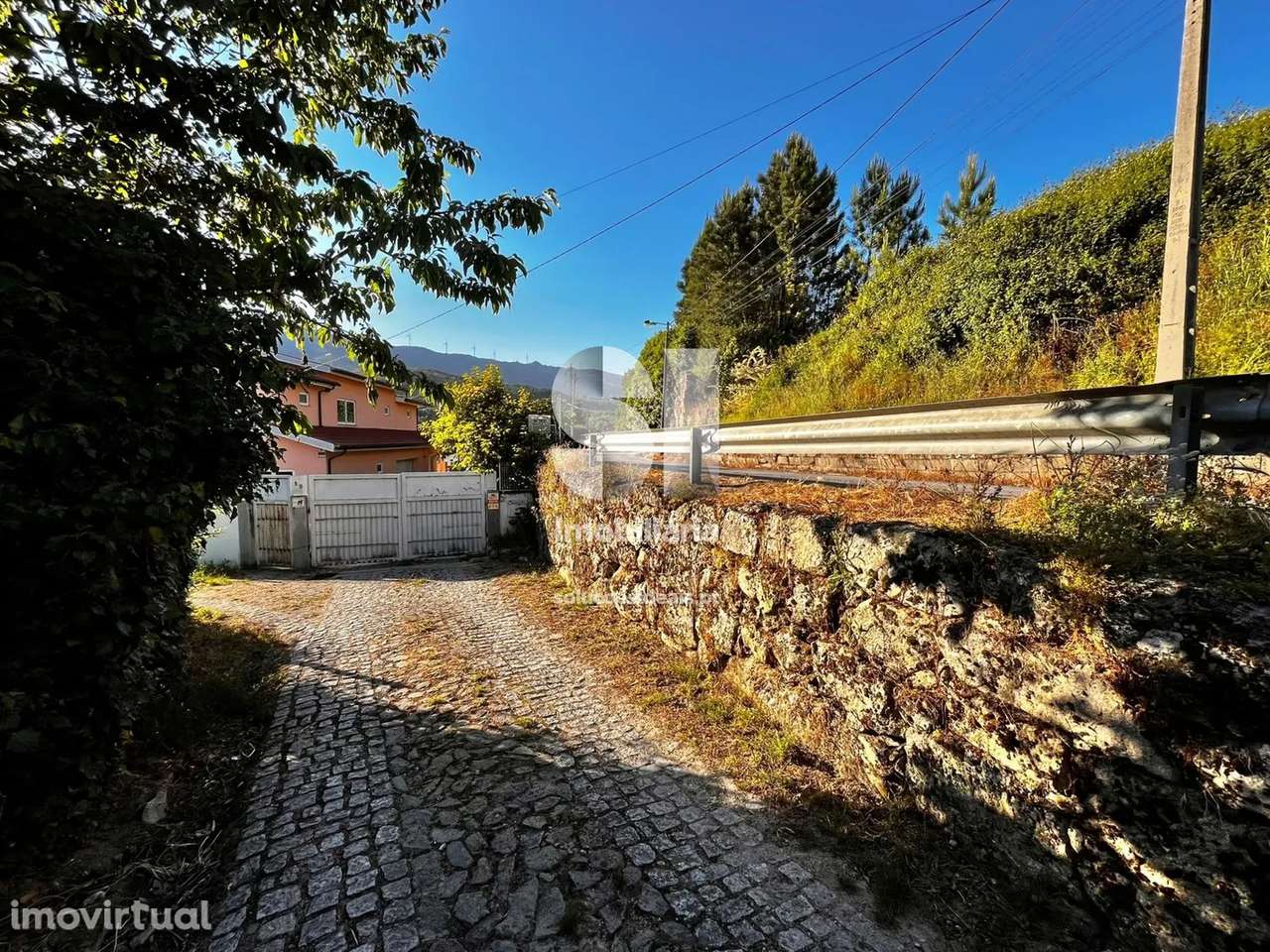 Moradia Isolada T6 - Grande imagem: 2/50