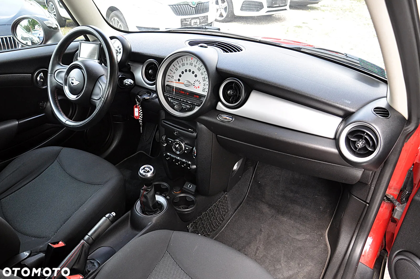 MINI ONE Standard - 17