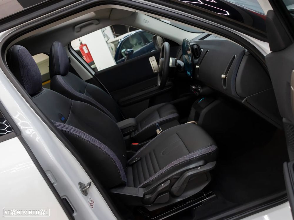 MINI Countryman C Classic M - 14