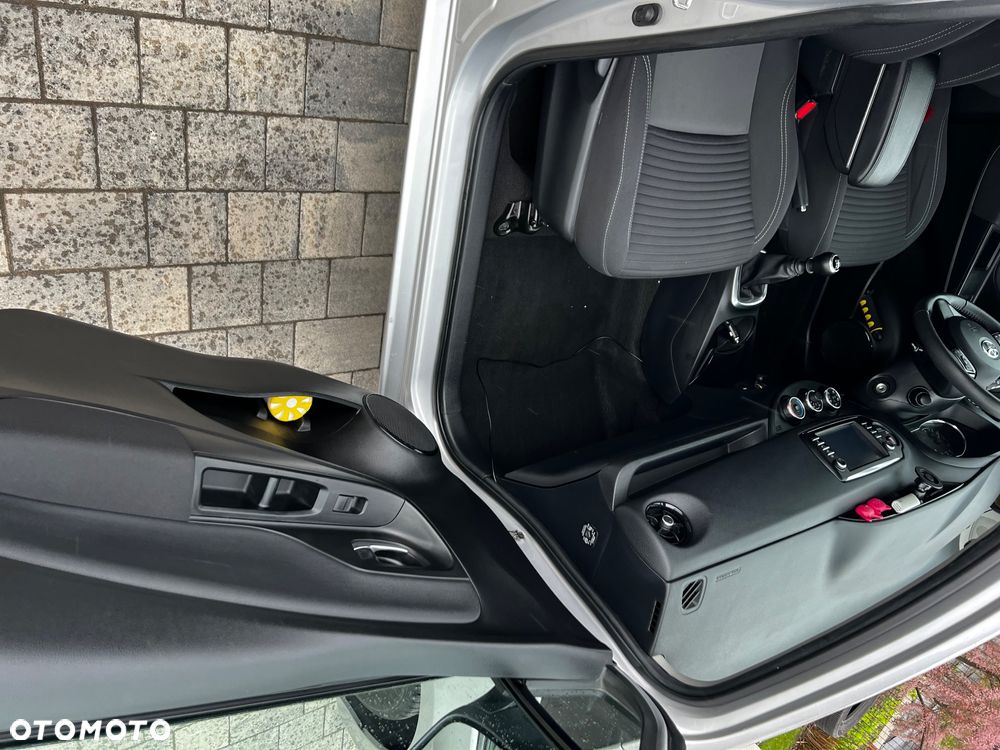 Toyota Yaris 1.5 Premium - 10