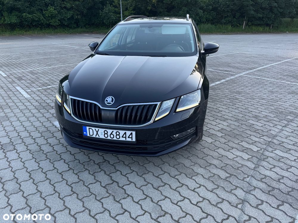 Skoda Octavia 2.0 TDI Ambition DSG - 4