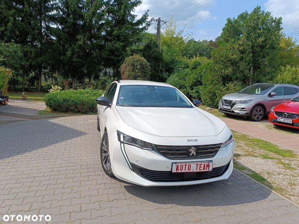 Peugeot 508 Plug-In Hybrid 180 e-EAT8 Allure - 21
