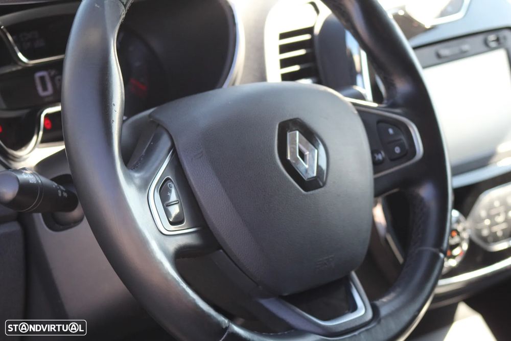 Renault Captur ENERGY TCe 120 EDC LIMITED - 27