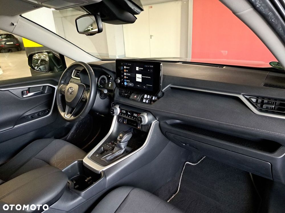 Toyota RAV4 - 17