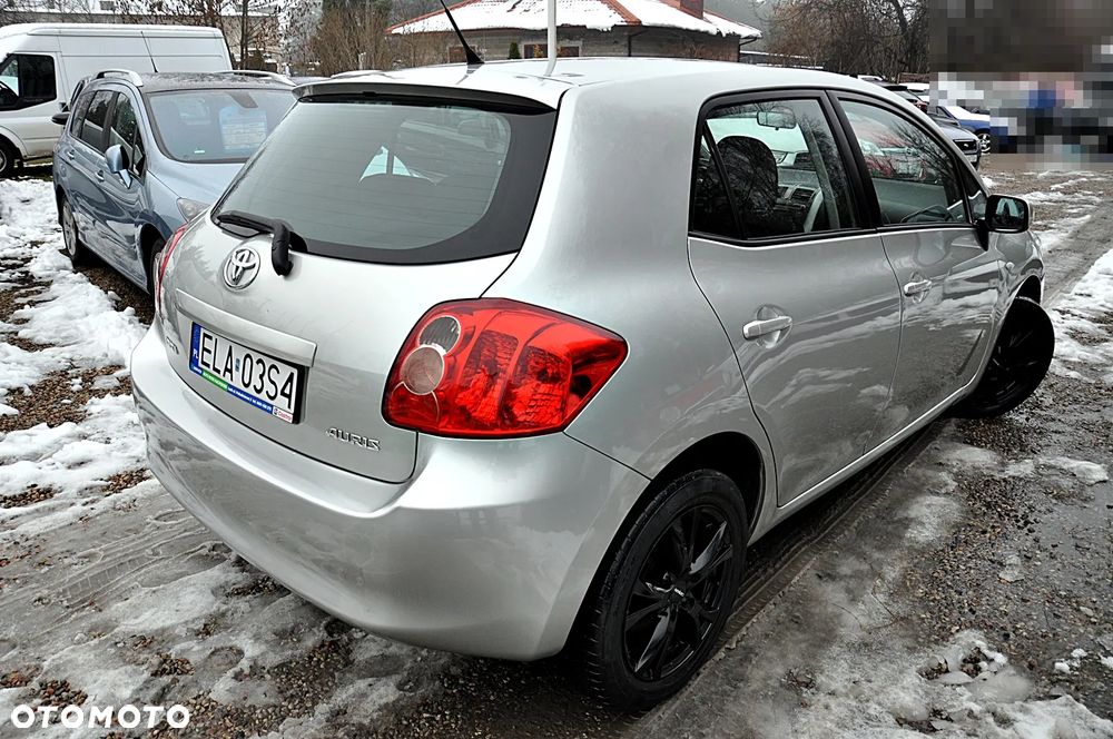 Toyota Auris 1.6 VVT-i Sol - 11