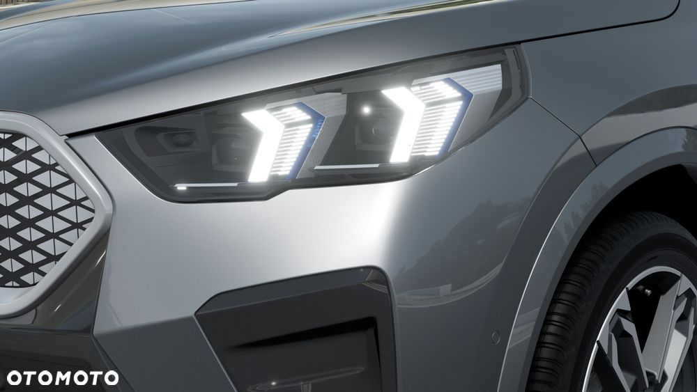 BMW iX2 eDrive20 - 8