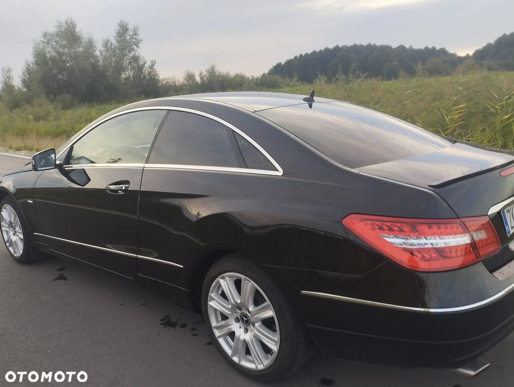 Mercedes-Benz Klasa E 200 BlueEFFICIENCY 7G-TRONIC Avantgarde - 10