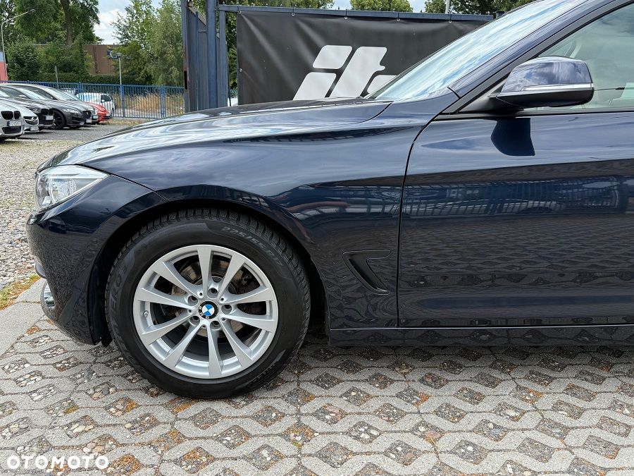 BMW 3GT 320i xDrive Sport-Aut Sport Line - 10