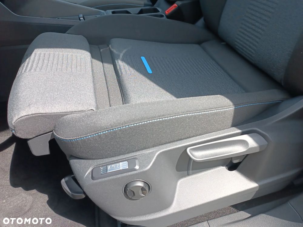 Ford Tourneo Connect Grand 2.0 EcoBlue Active - 12