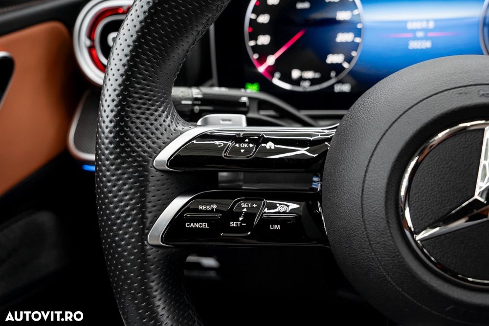 Mercedes-Benz C 300 e 9G-TRONIC AMG Line Advanced - 33