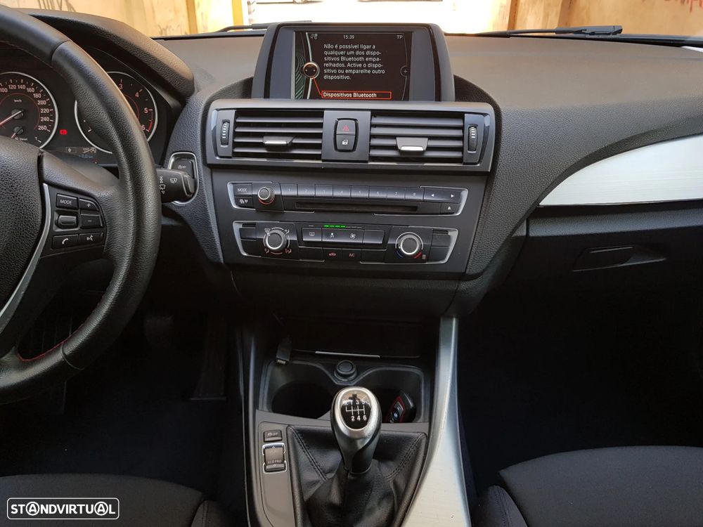 BMW 118 d xDrive Line Sport - 14