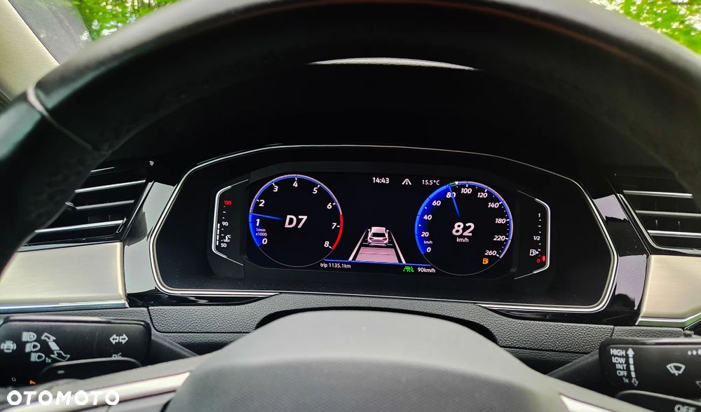 Volkswagen Passat 2.0 TSI Elegance DSG - 14