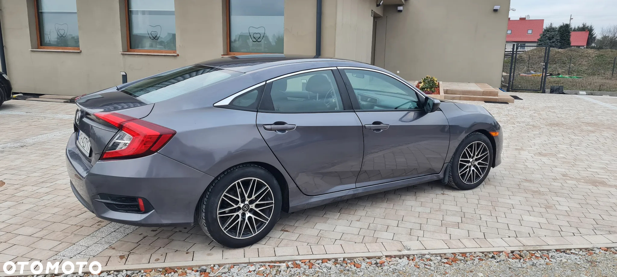 Honda Civic 2.0 i-VTEC LX CVT - 6