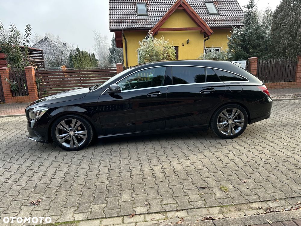 Mercedes-Benz CLA 200 d 4Matic 7G-DCT AMG Line - 12