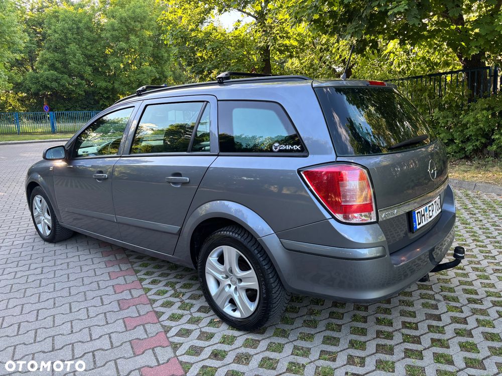 Opel Astra - 2