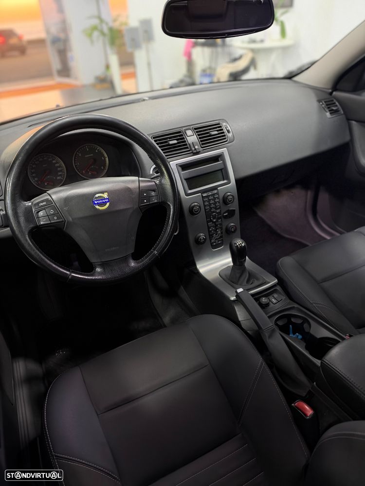 Volvo V50 - 10