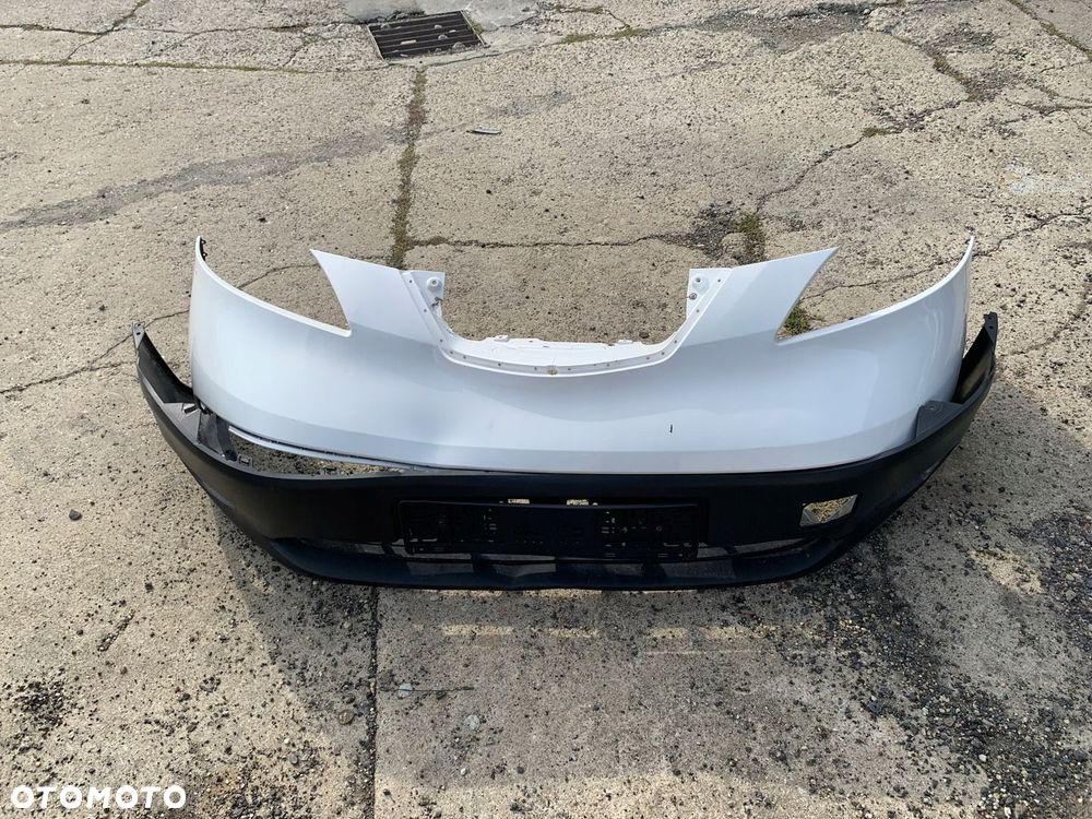 Nissan OE 62022-4FA0H zderzaki - 3