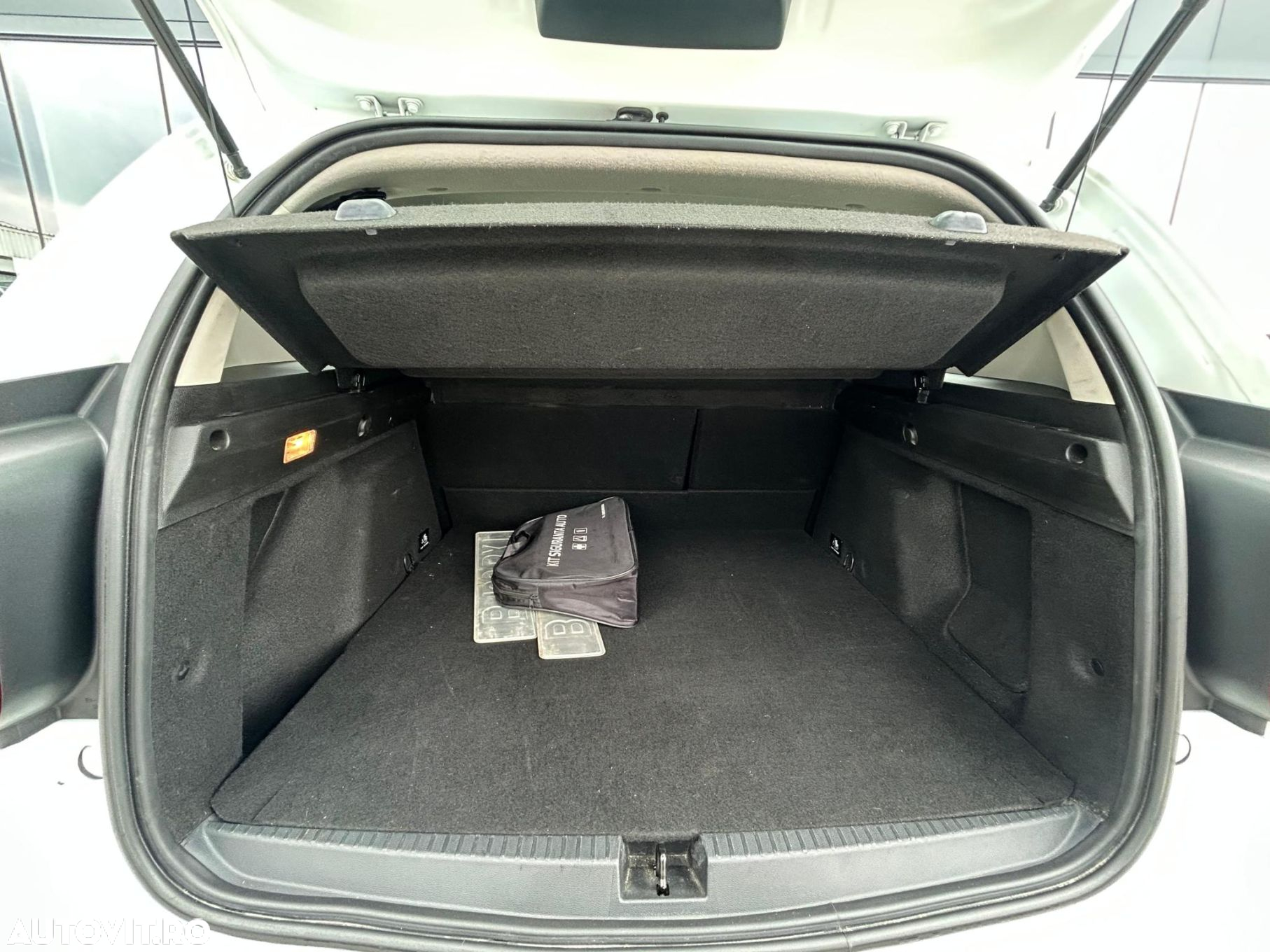 Dacia Duster 1.5 Blue dCi 4WD Comfort - 24