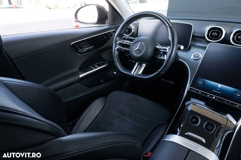 Mercedes-Benz C - 9