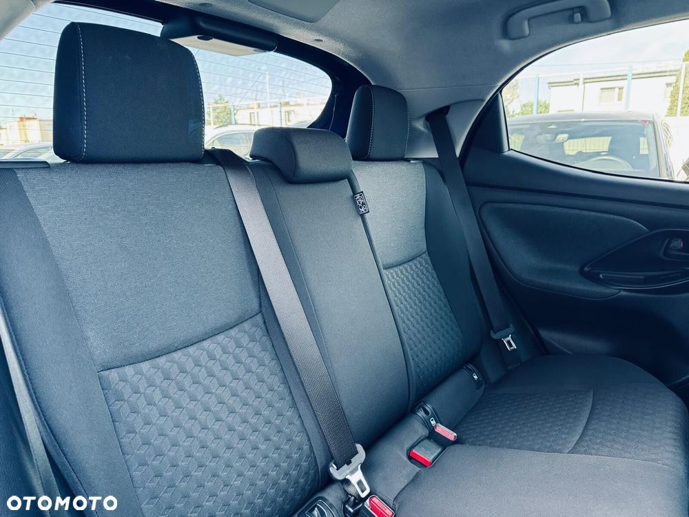 Toyota Yaris 1.5 Comfort - 16