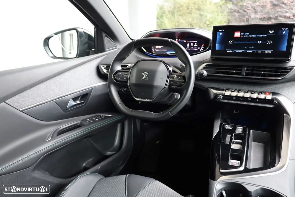 Peugeot 5008 1.2 PureTech Allure EAT8 - 20