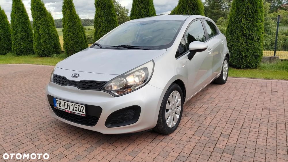 Kia Rio 1.4 Dream Team Edition - 3