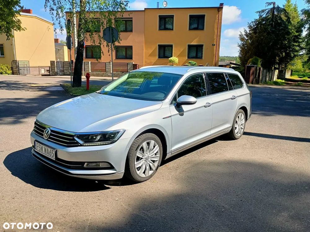 Volkswagen Passat 2.0 TDI SCR (BlueMotion Tech) 4Mot DSG Highline - 2