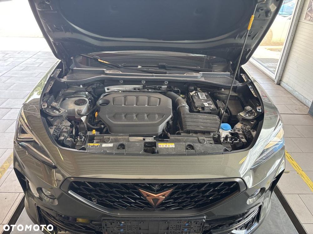 Cupra Formentor VZ 2.0 TSI 4Drive DSG Tribe Edition - 12