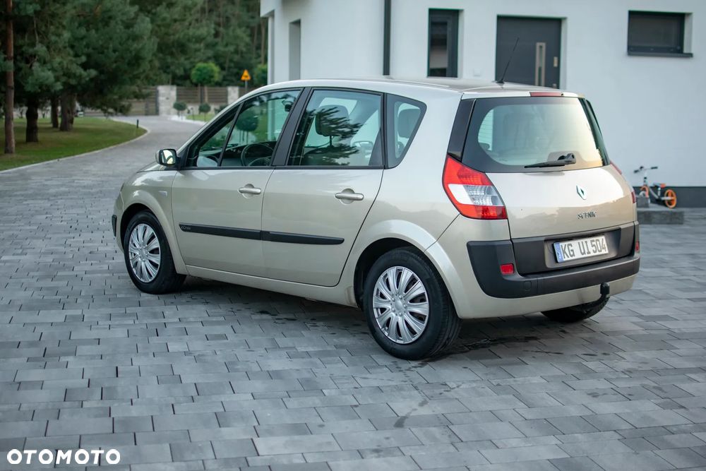 Renault Scenic - 29