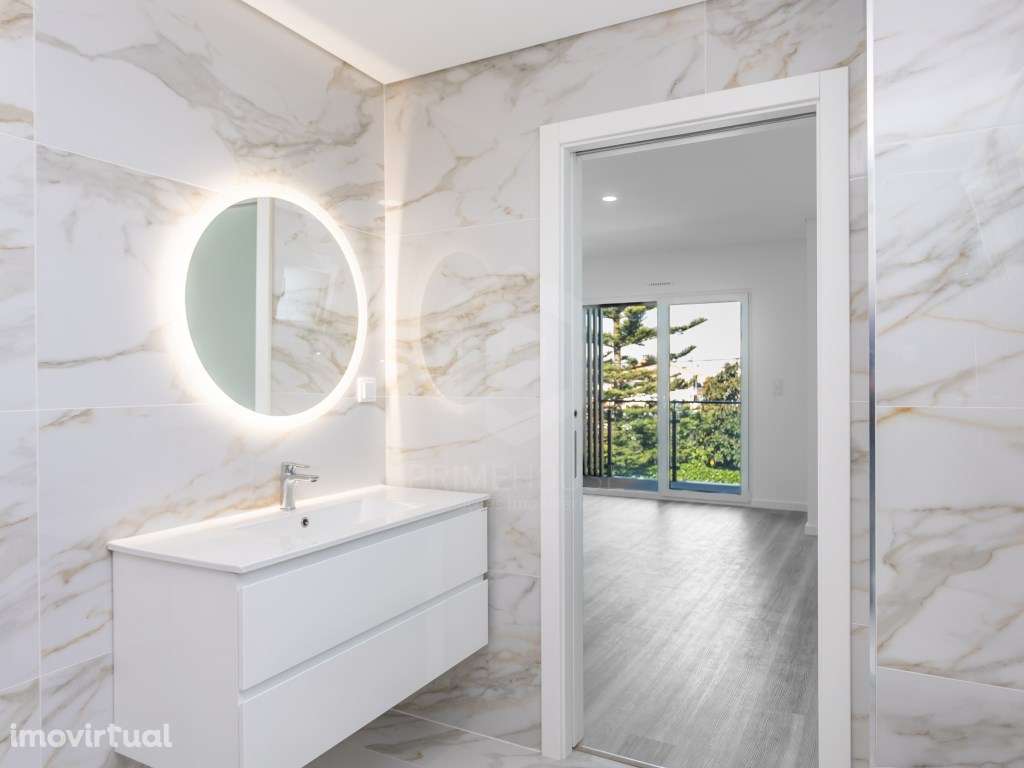 Moradia Geminada T3 com garagem Quinta do Conde - Grande imagem: 3/9