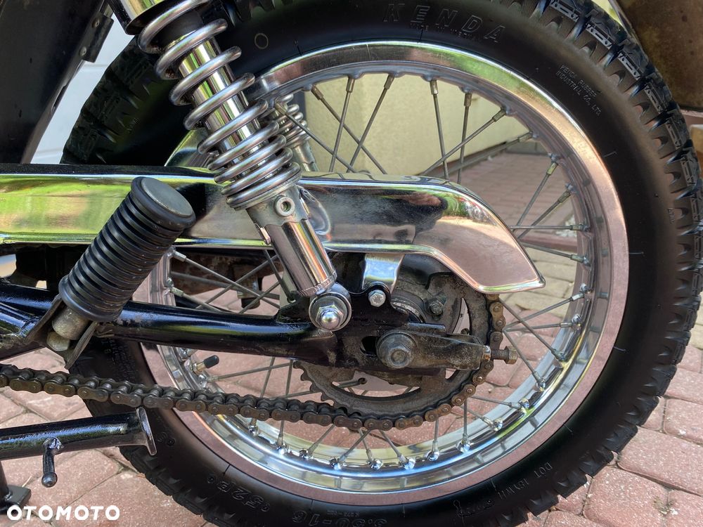 Suzuki GN - 27
