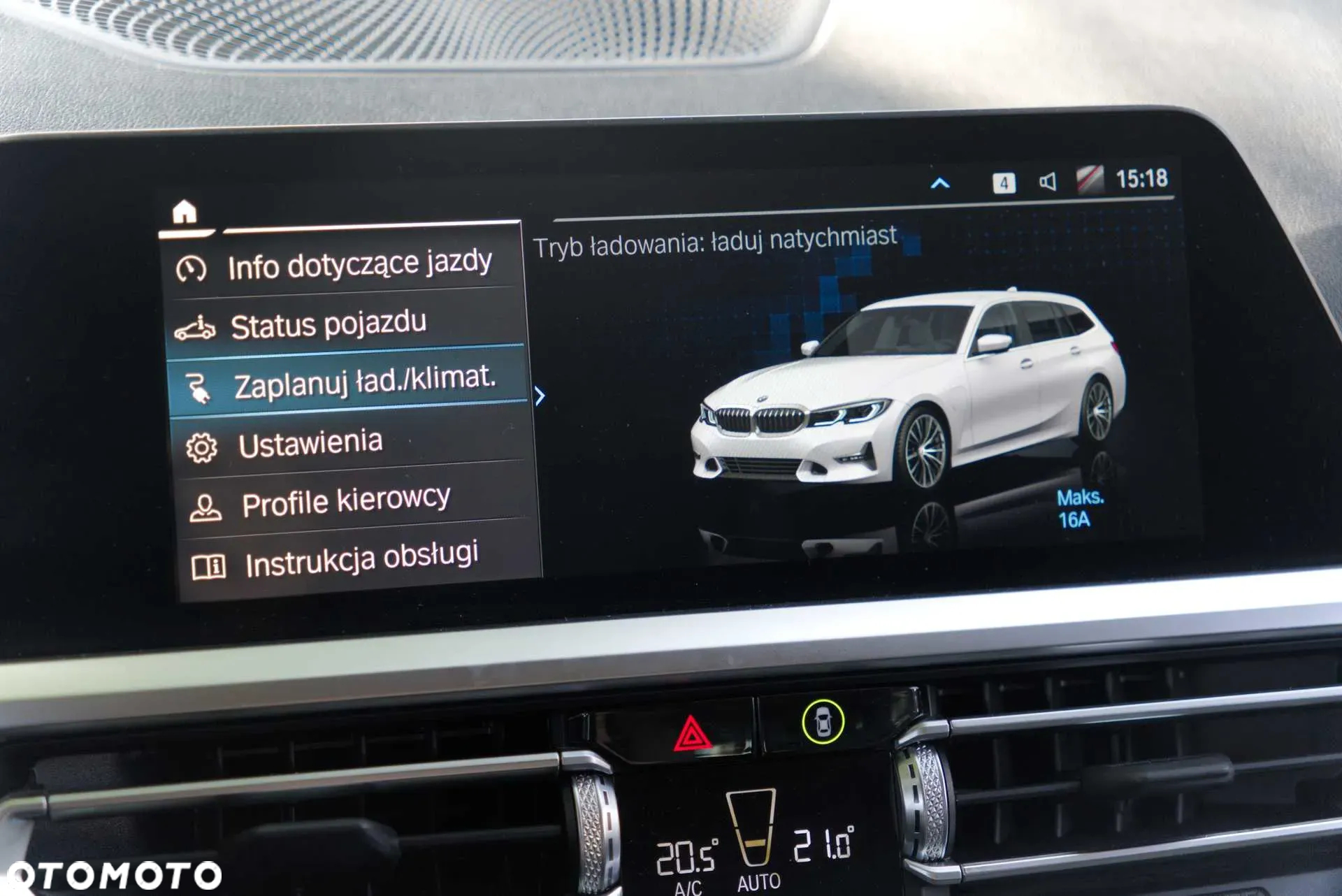BMW Seria 3 330e PHEV - 38