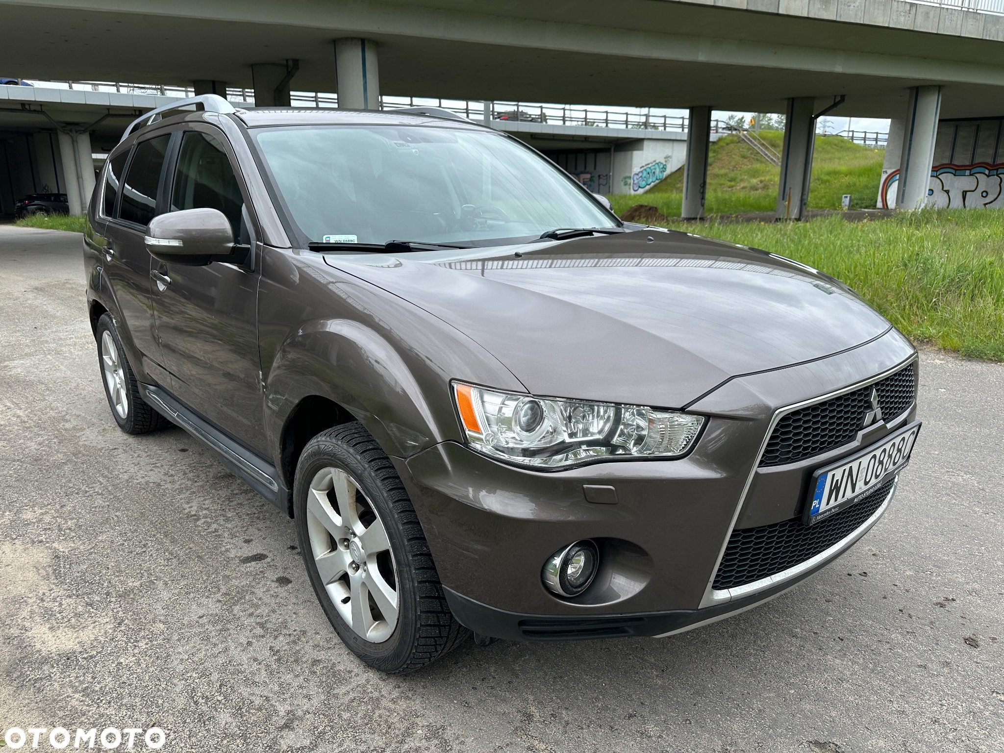 Mitsubishi Outlander 2.0 DID Intense + - 3