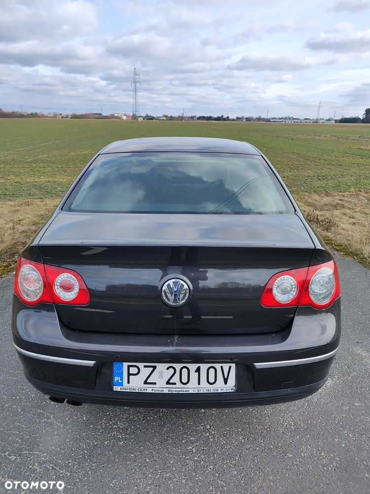 Volkswagen Passat 1.8 TSI Comfortline DSG - 6