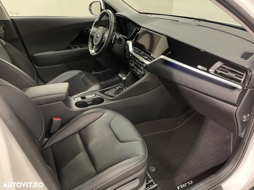 Kia Niro 1.6 GDI PHEV 2WD OPF Aut. Spirit - 11
