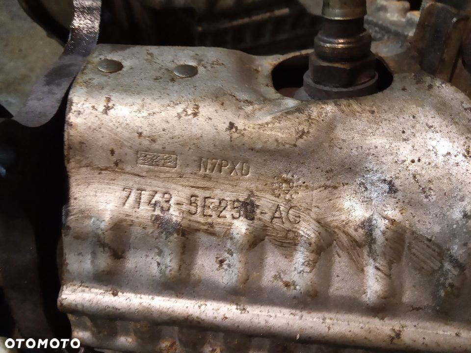 ford flex edge 3.5 FUSION TAURUS x LINCOLN MKS MKx MKz MKT kolektor wydechowy tyl tylny PRAWY LEWY exhaust 3.7 v6 BENZYNA 3.5L 3.7L manifold rear MERCURY sable 2007 2008 2009 2010 2011 2012 - 3