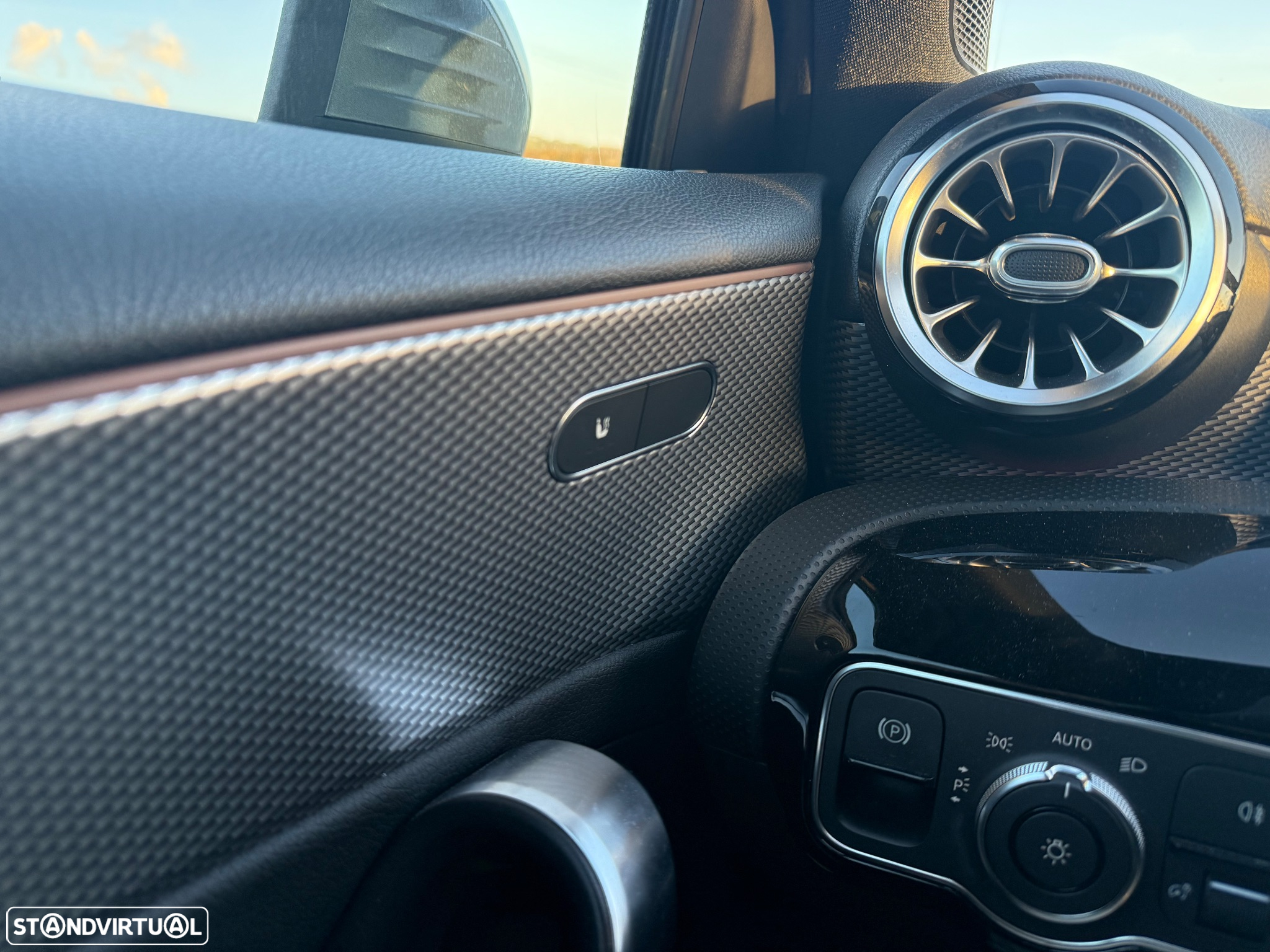 Mercedes-Benz A 180 7G-DCT Style - 40