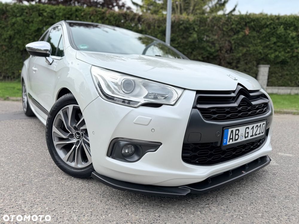 Citroën DS4 HDi 165 SoChic - 9