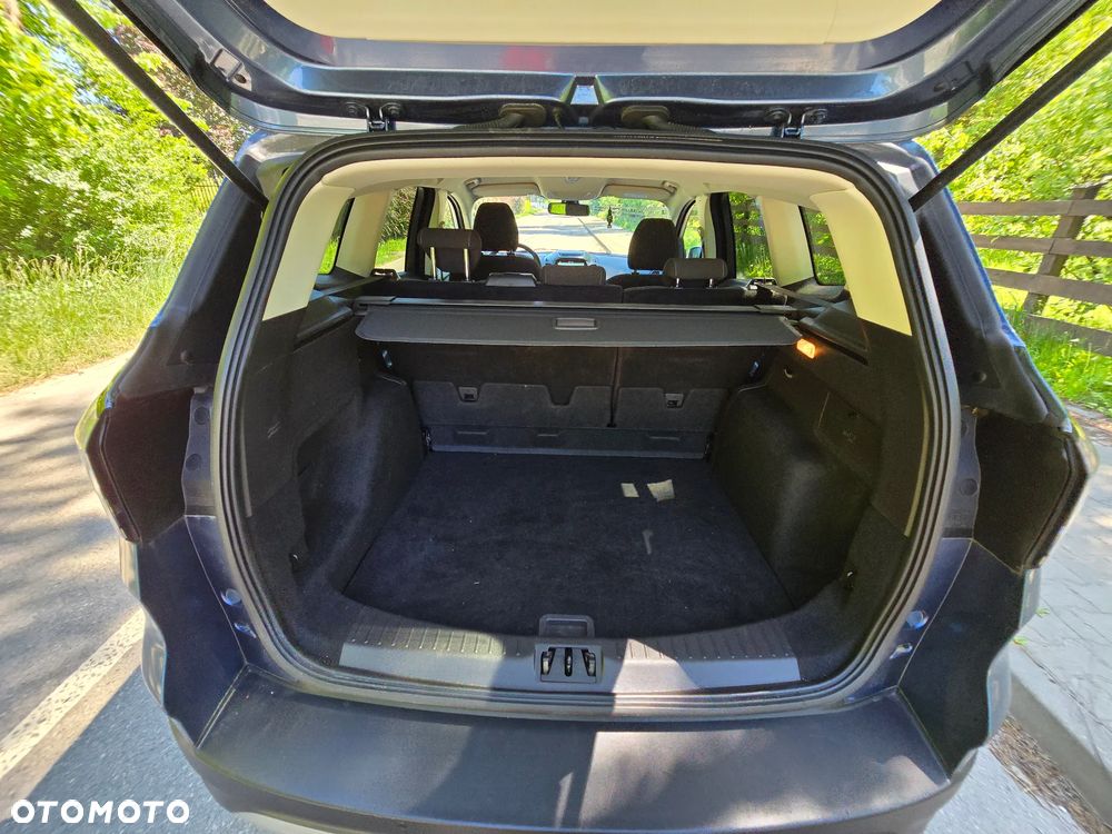 Ford Kuga 1.5 EcoBoost 2x4 Titanium - 26