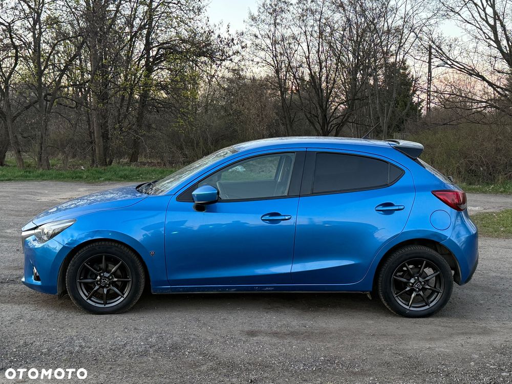 Mazda 2 - 8
