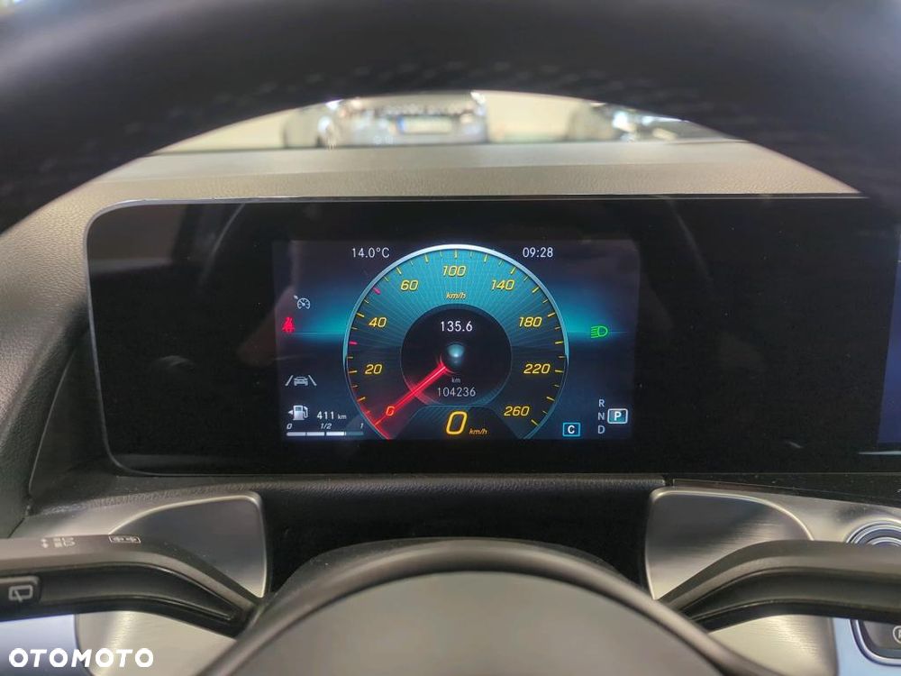 Mercedes-Benz GLB 200 7G-DCT - 13