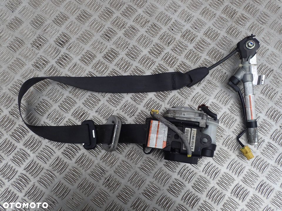 PAS NAPINACZ BEZPIECZEŃSTWA HONDA CRV PRAWY PRZÓD